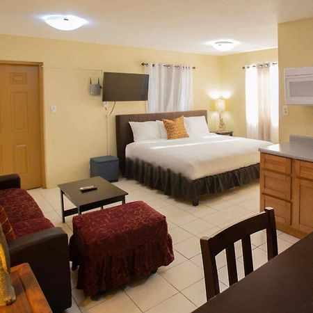 Ocean Villa Guam Тамунинг Экстерьер фото