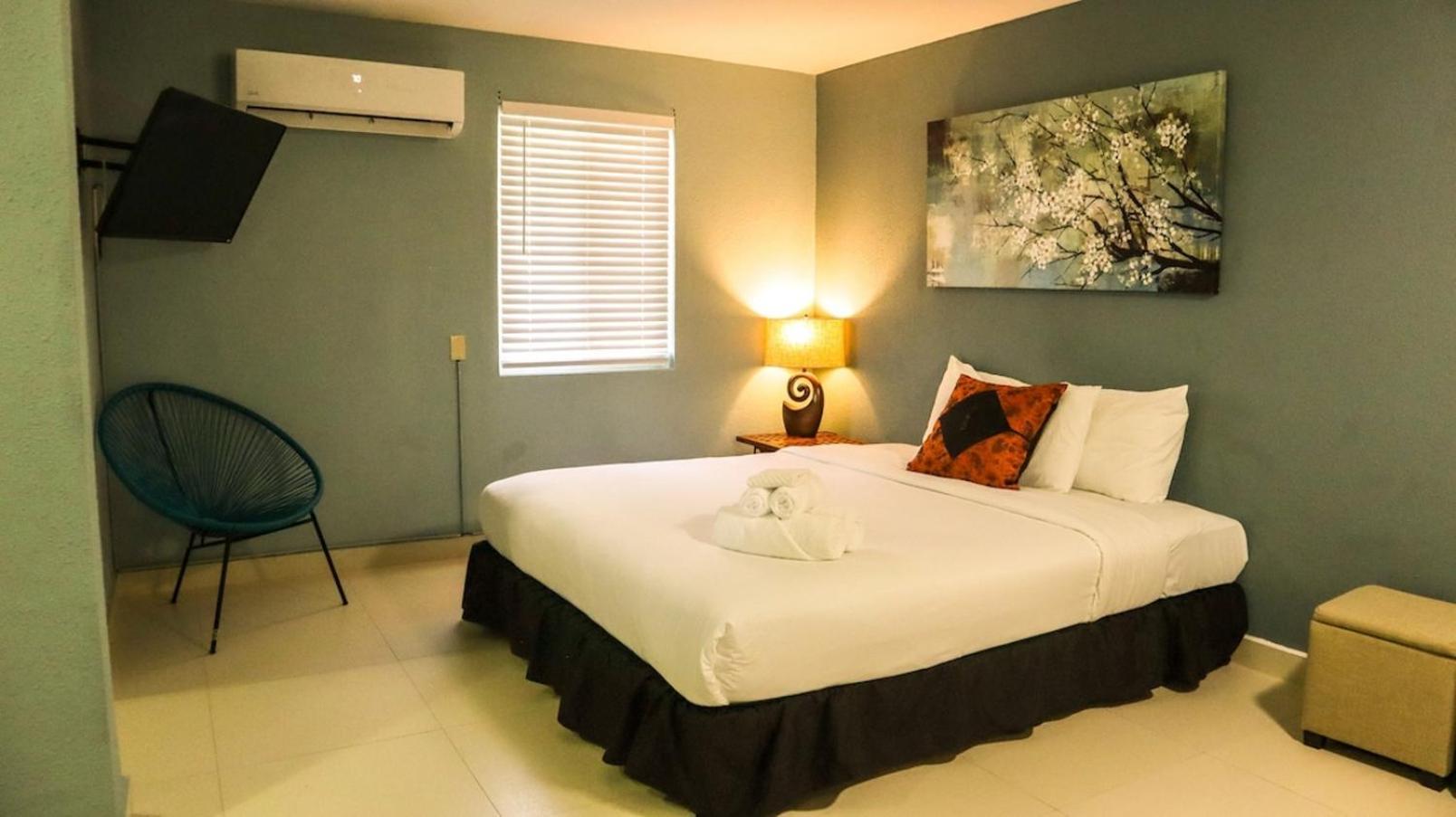 Ocean Villa Guam Тамунинг Экстерьер фото